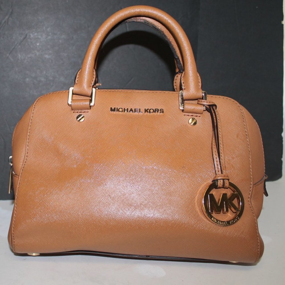 Michael Kors Saffiano Selma Satchel Handbag Purse Bag